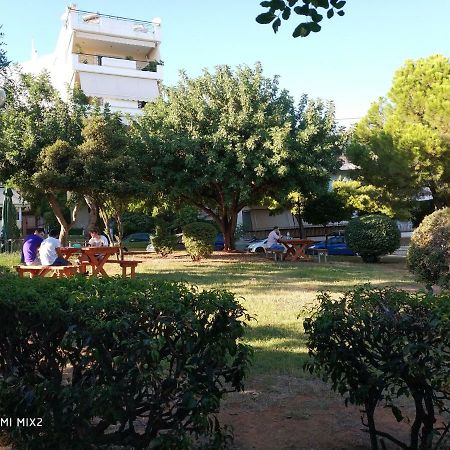 Beautiful House In Alimos Near To The Beach And Metro Athen Eksteriør billede