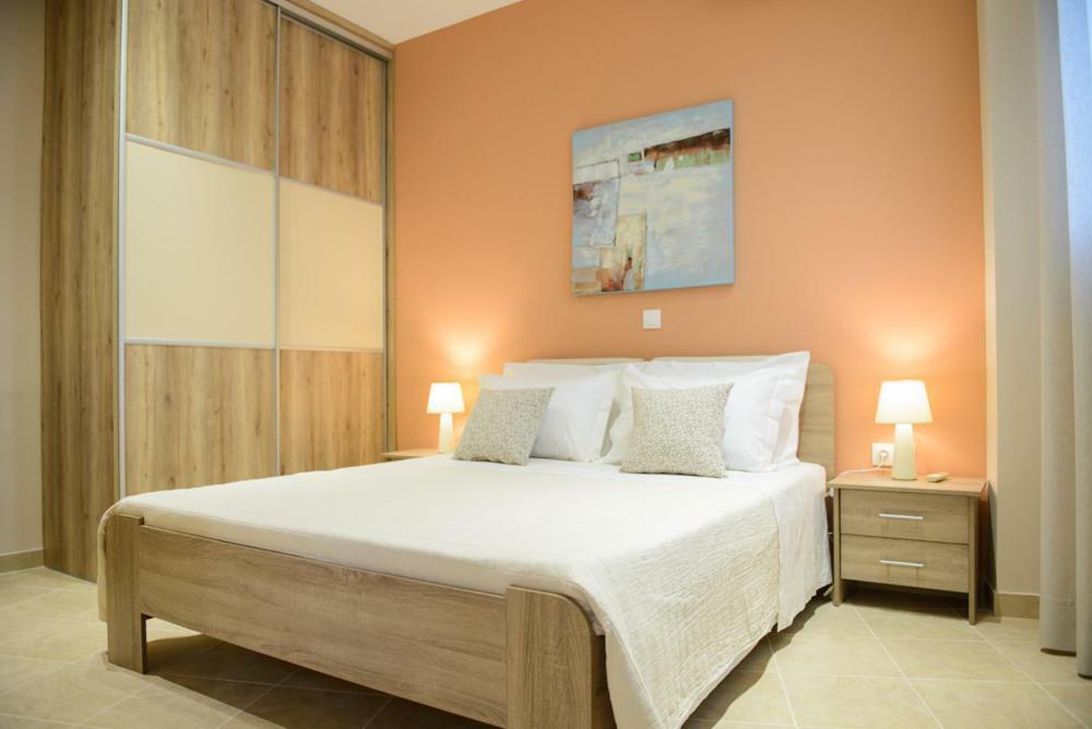 Beautiful House In Alimos Near To The Beach And Metro Athen Eksteriør billede